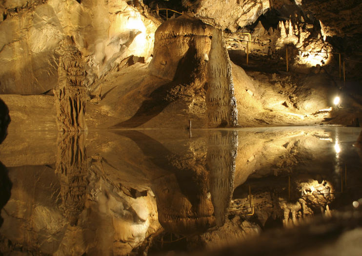 Cuevas Lago Bayano